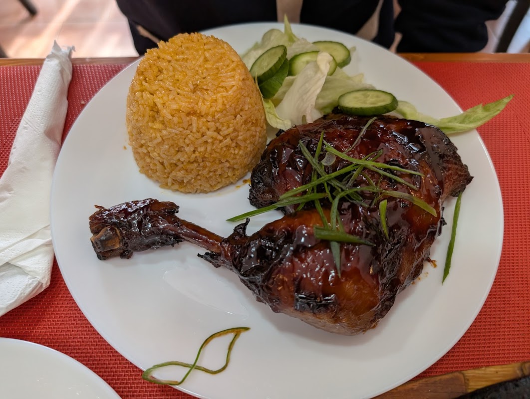 Commissary Select, Milano