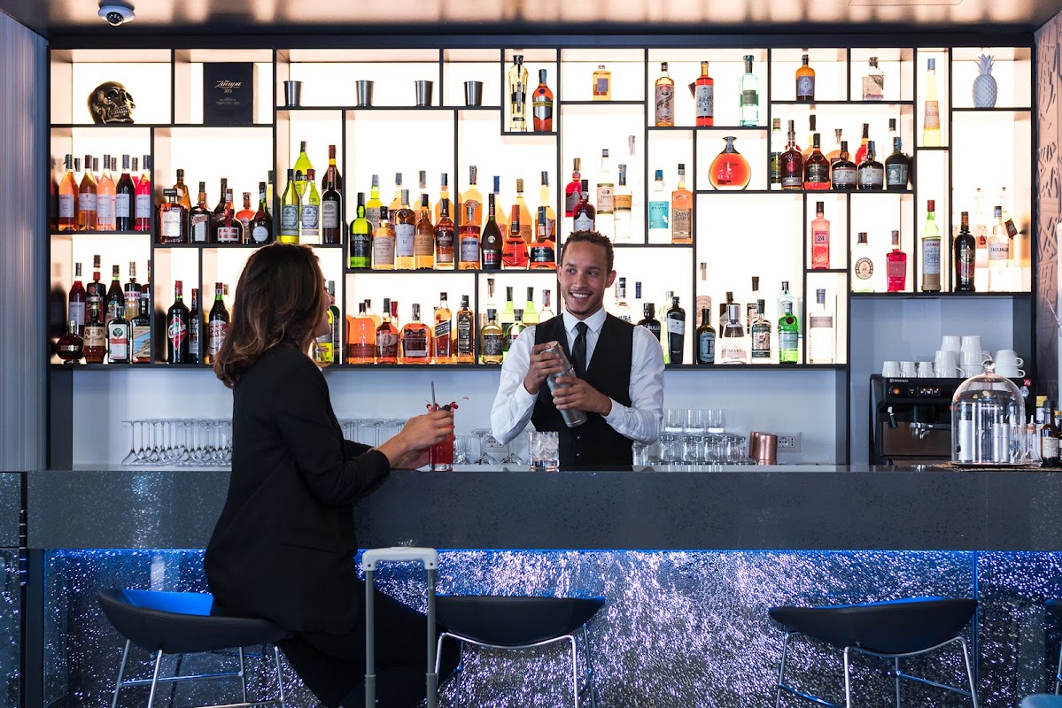 LIQUIDO ROOFTOP BAR & EATERY, Milano