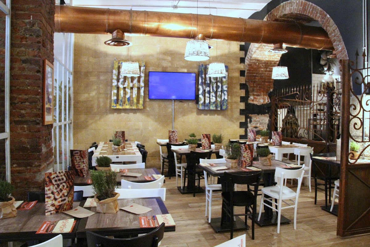 Rossopomodoro Molino delle Armi, Milano